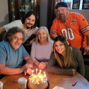 Meet your Posher, Sandra